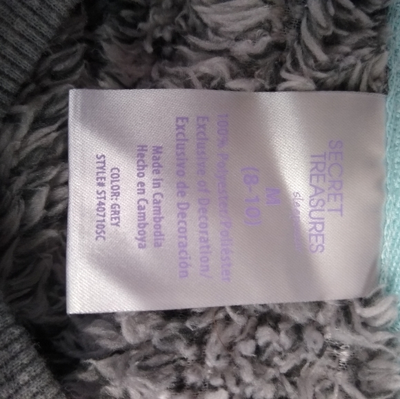 Penguin Top and Bottom Pajama Set (M) - Picture 3 of 5